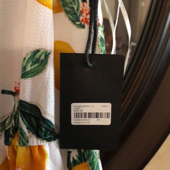 Dress - Picture 3 of 3